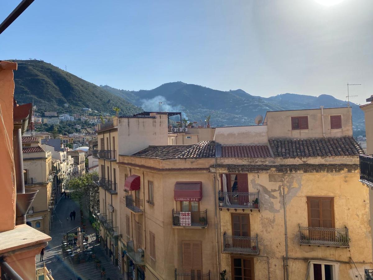 דירות צ'פאלו La Terrazza Sul Corso מראה חיצוני תמונה